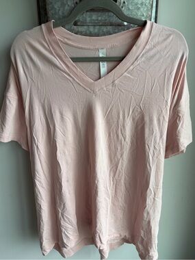 Lululemon Pink Tie Back T shirt size 2